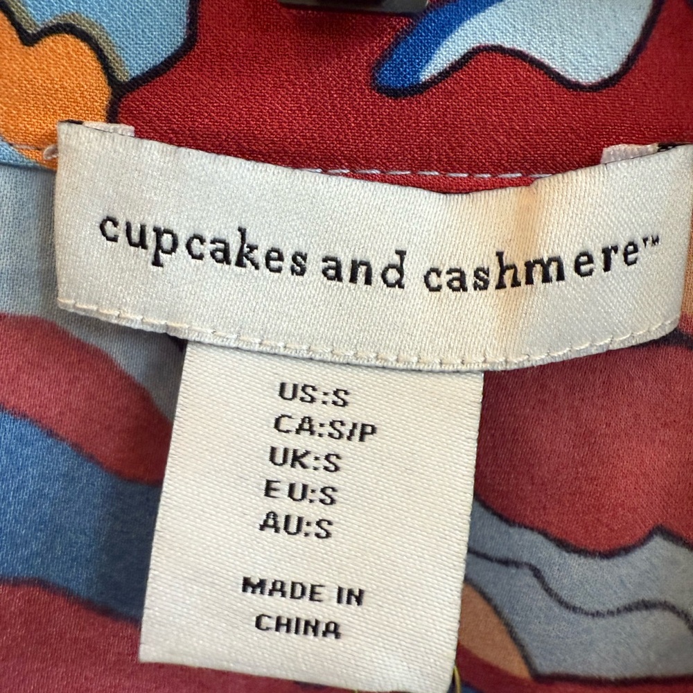 cupcakes & cashmere Colorful Patterned Tie-Front Blouse - Picture 3 of 8